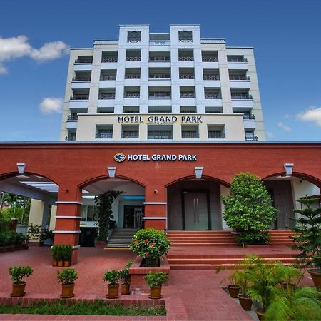 Hotel Grand Park Barishal Kültér fotó
