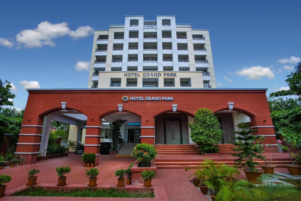 Hotel Grand Park Barishal Kültér fotó