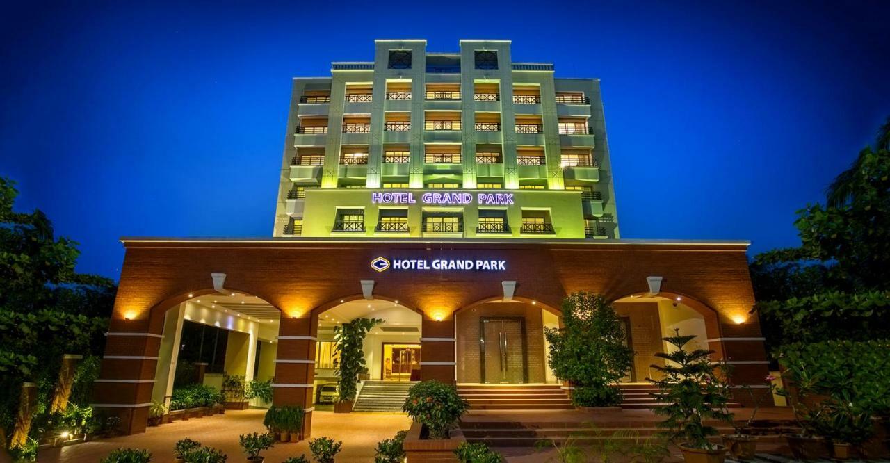 Hotel Grand Park Barishal Kültér fotó